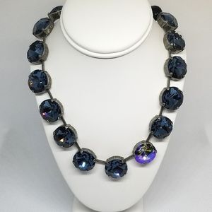 Sabika Seamless Vienna Choker